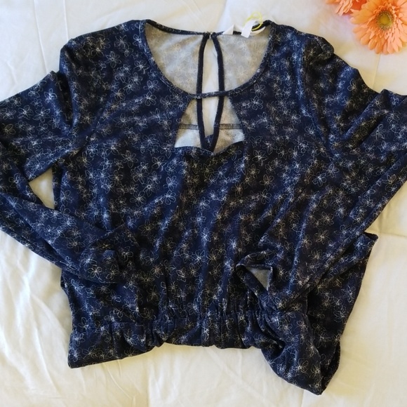 🆕BCBG women's romper - Picture 2 of 6